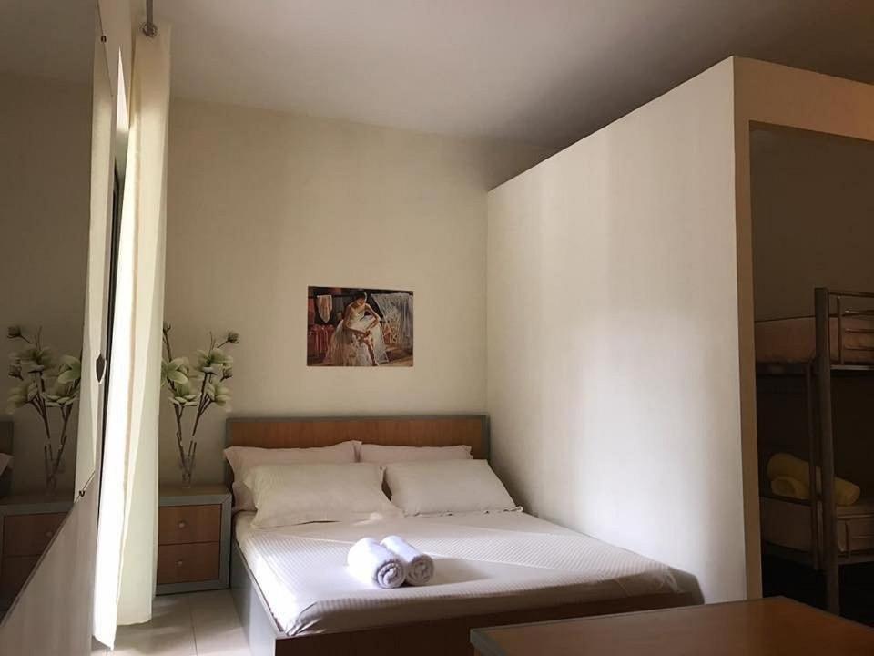 Intea Hotel Golem  Buitenkant foto